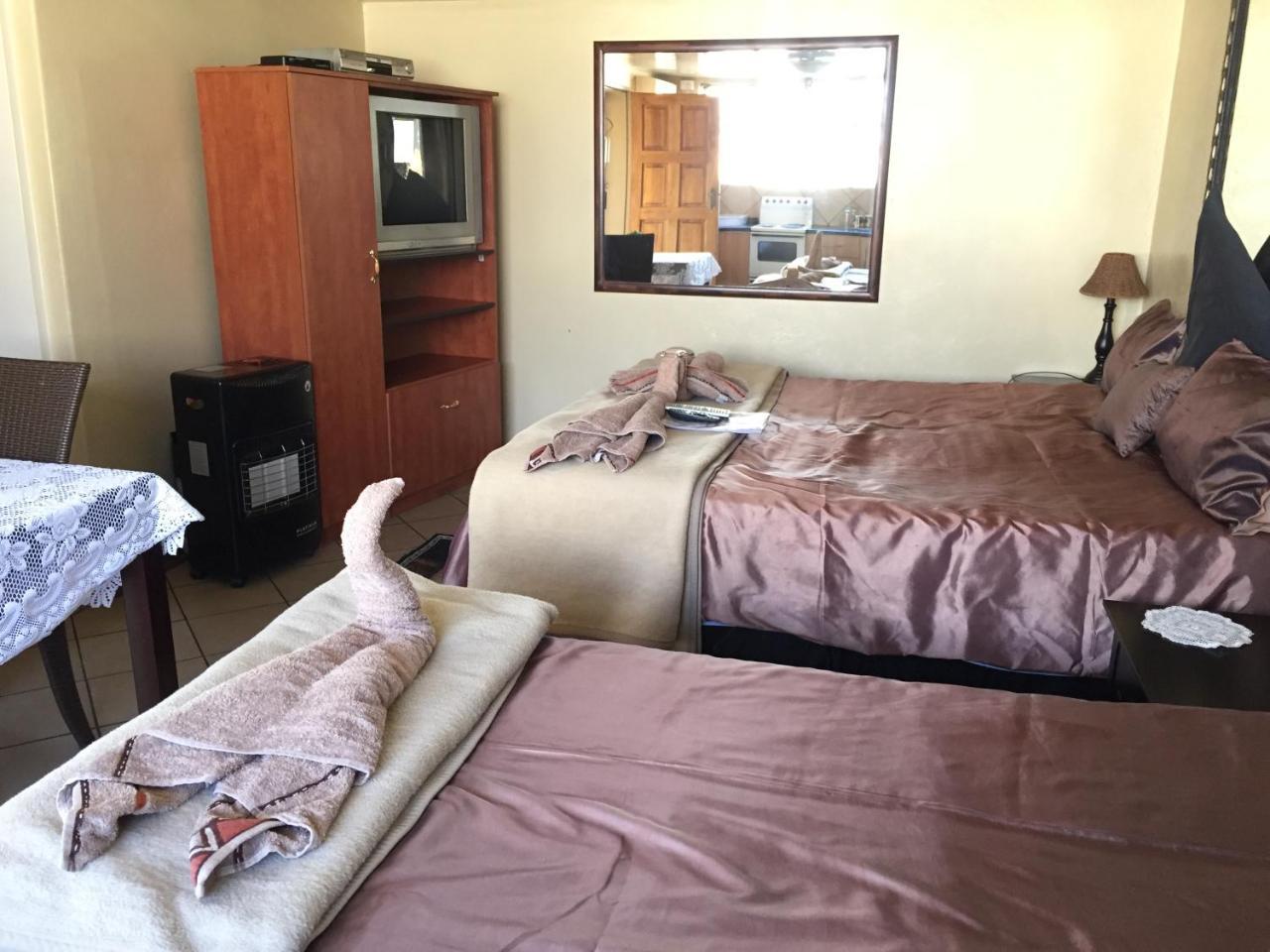 Eagle Crest Executive Lodge Edenvale Eksteriør billede